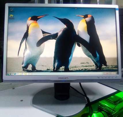 22'' Inch Philips Monitor(wide). image 1