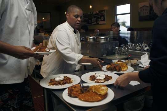 Hire temporary or permanent food service and catering workers today image 6