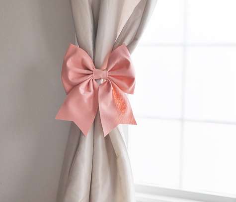 Bow tie curtain holder image 1