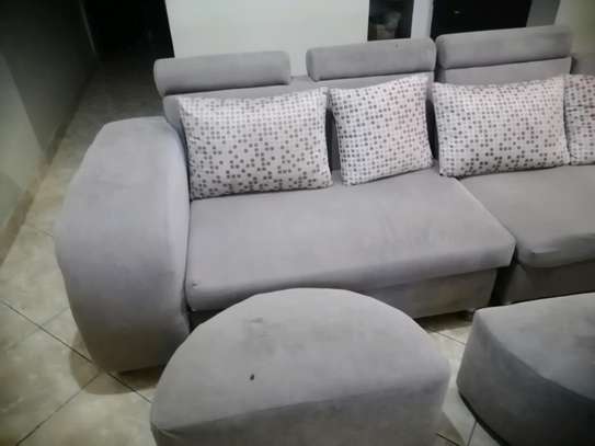 L Seat 6/7 Seater With Foot Rest All In Great Condition image 2