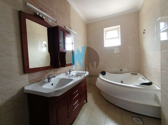 3 bedroom apartment for rent in Kileleshwa image 18