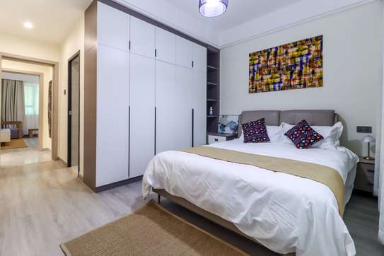 3 Bed Apartment with En Suite in Kilimani image 8