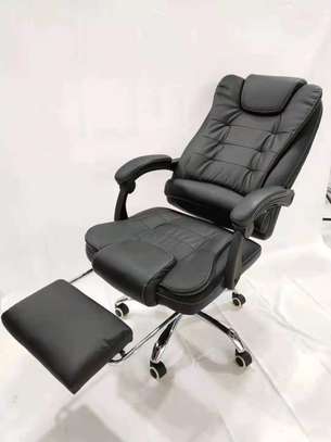 Executive Boss Chair image 11