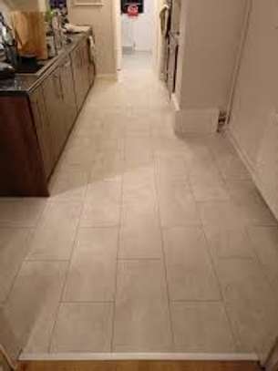 NEED PROFESSIONAL  CARPET CLEANING,TILE & GROUT CLEANING & UPHOLSTERY CLEANING? GET A FREE QUOTE TODAY. image 6