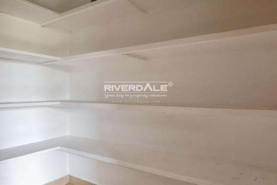 Furnished 3 Bed Apartment with En Suite in Parklands image 4