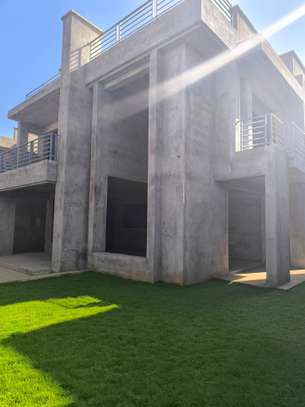 4 Bed House with En Suite at Muhuri Road image 11