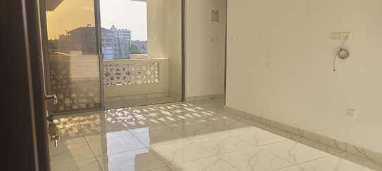1 Bed Apartment with En Suite in Bamburi image 6