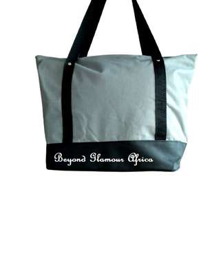 Womens Grey ankara canvas bag with earrings combo image 3