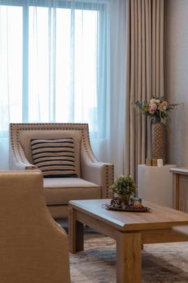 2 Bed Apartment with En Suite in Riverside image 4