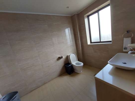 Serviced 3 Bed Apartment with En Suite at Gitanga Road image 3