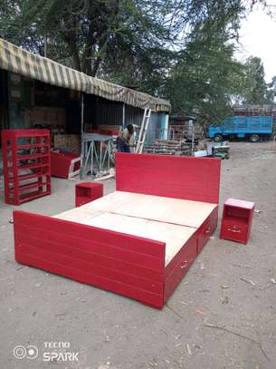 5*6 Red Pallet Bed image 3