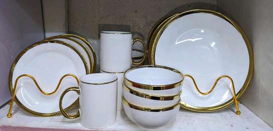 Quality ceramic dinner set with gold rim image 1