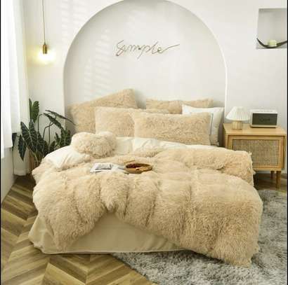Egyptian super quality fluffy duvets image 11