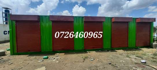 40FT Container with Stalls image 7