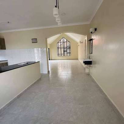 4 Bed House with En Suite in Kitengela image 3