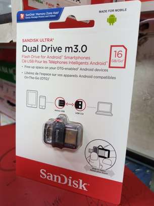 SanDisk Ultra Dual Drive OTG-16GB image 2