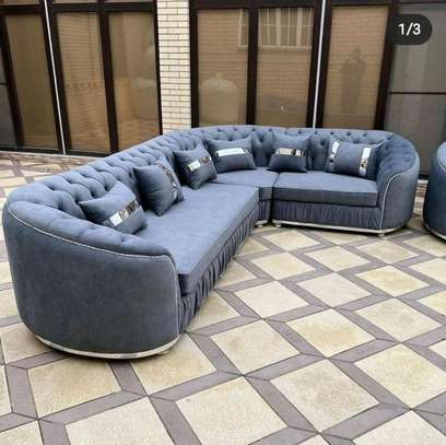 6 seater L shape round chunneld sofa image 1