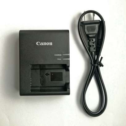 Canon LC-E17E Charger Battery Pack Charger image 6