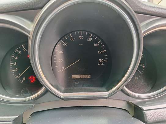 TOYOTA HARRIER IN MINT CONDITION image 5