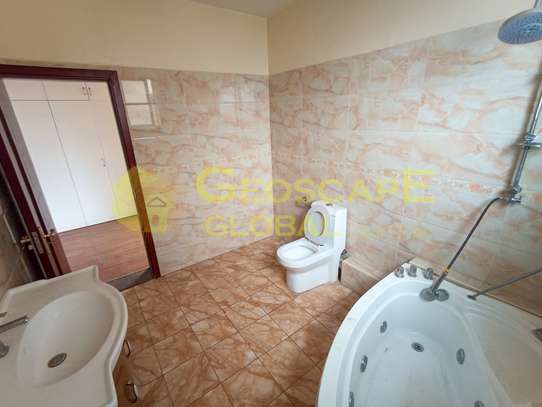 3 Bed Apartment with En Suite in Kileleshwa image 2