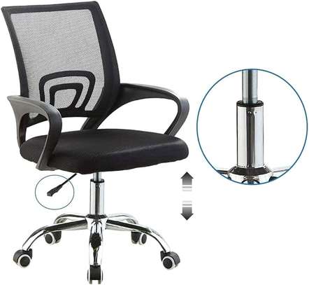 Mesh Office Chair – Adjustable Swivel Task Chair image 3
