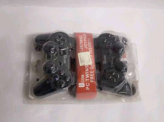 Ucom Twin PC Game Controller image 2