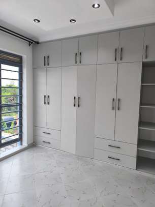 4 Bed Townhouse with En Suite at Ruiru image 5