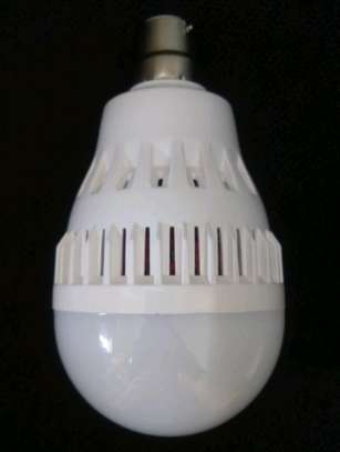 2 pack LED smart multi emergency energy saving lamp image 3