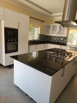 5 Bed House with En Suite at Runda image 21