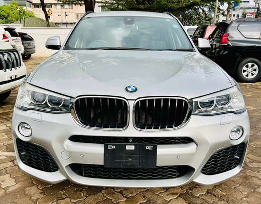 BMW X3 NEW SHAPE image 2