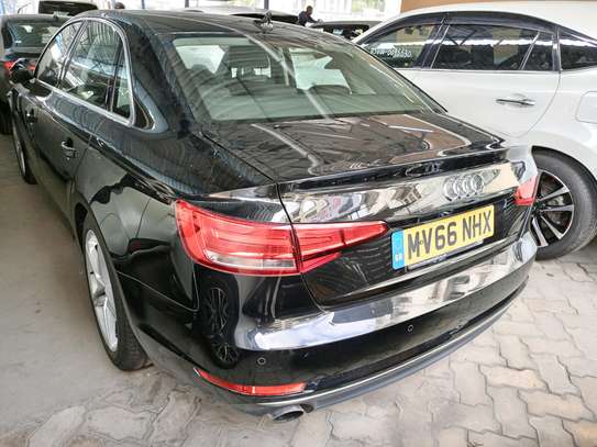Audi A4 black image 5