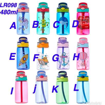 Kid's water bottles image 3