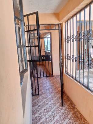Spacious 2bedroom to let at waiyaki way image 2