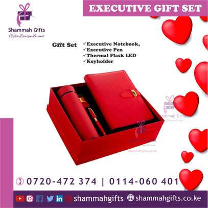 Elegant Executive Gift-set customized gift to your loved one! image 1