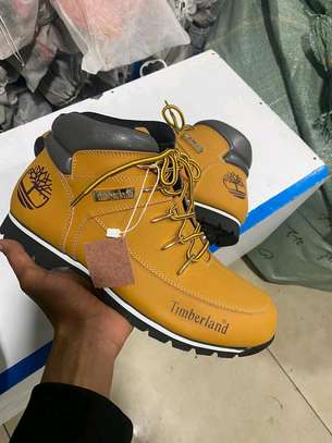 Timberland sport boots image 2