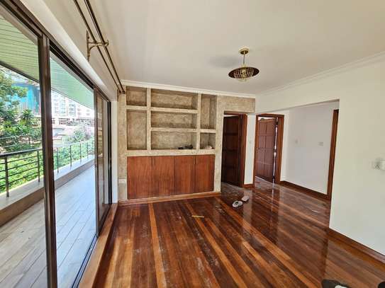 5 Bed Townhouse with En Suite in Lavington image 5