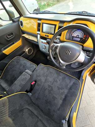 Suzuki hustler image 10