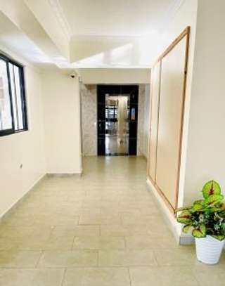 1 Bed Apartment with Gym in Westlands Area image 4