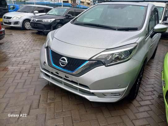 NISSAN NOTE E POWER NEW IMPORT. image 6