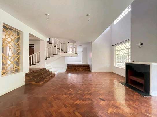 5-Bedroom House for Rent in karen, Nairobi Kenya image 4