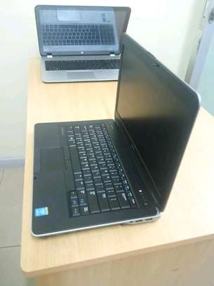 Laptop available@16k image 1