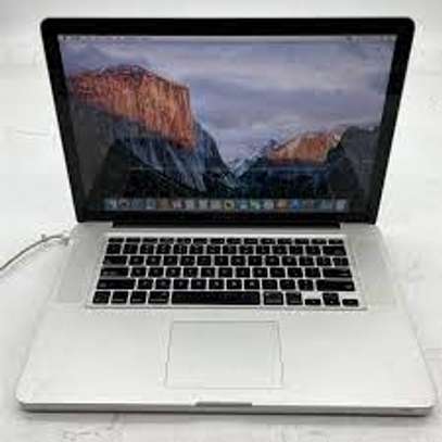 MacBook pro 2009 core2duo 4gb ram 256gb ssd image 2