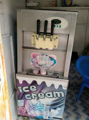 Soft Ice Cream Dispensers. image 6