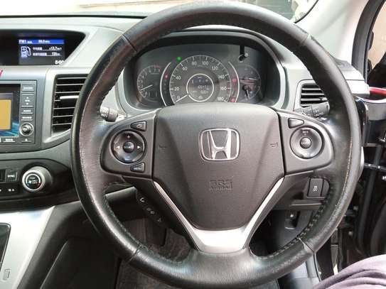 Honda CR-V Year 2014 AWD with leather seats black KDE image 6