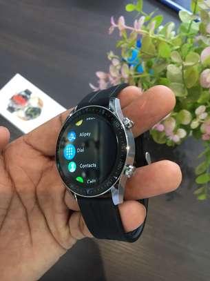New Arrival HW3 Pro Round Wireless Charging Smartwatch image 3