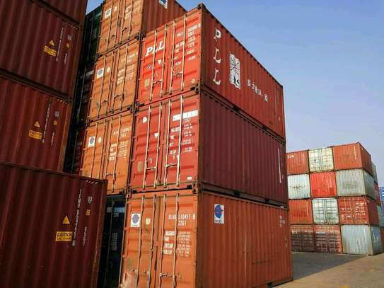 Very clean 20ft shipping containers for sale image 1