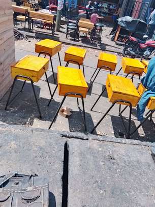 School desk and chair ( school lockers. image 6