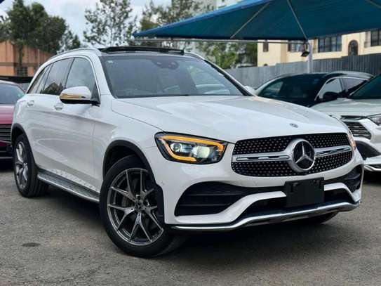 2019 Mercedes Benz GLC300 image 8