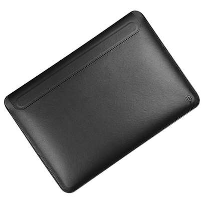 Wiwu Portable Stand Sleeve Black MacBook Air/Pro 13″ image 2