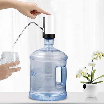 Rechargeable water dispenser pump image 1